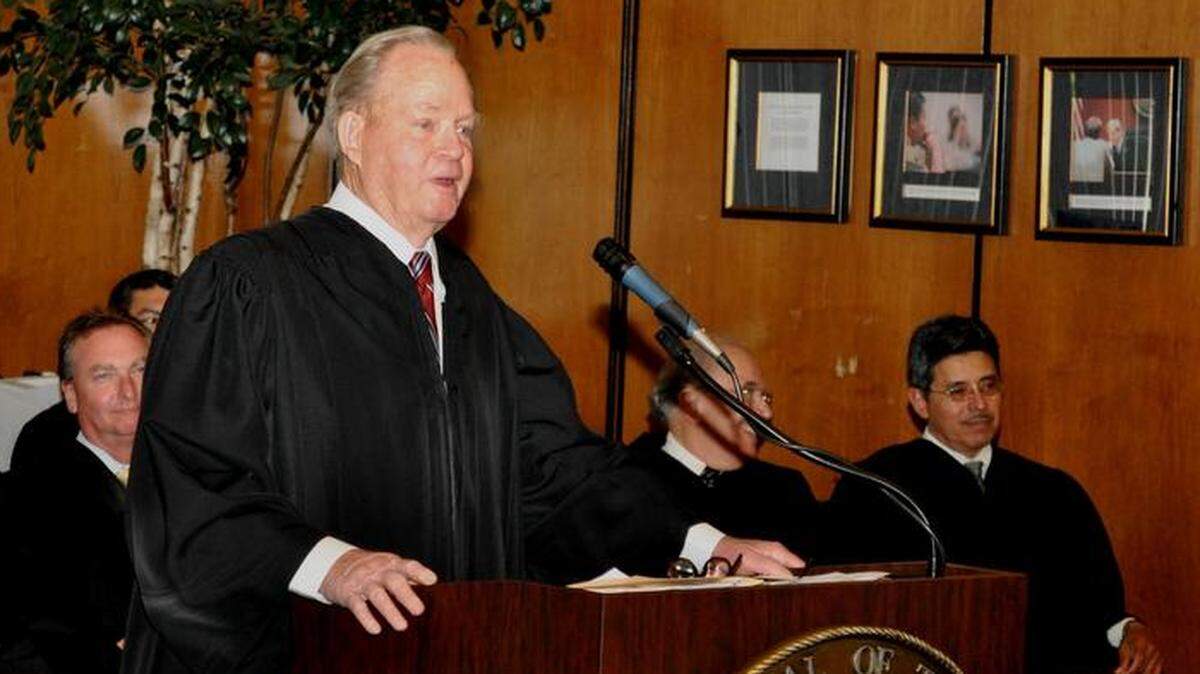 Former Fresno judge James Quaschnick presides over a courthouse event.