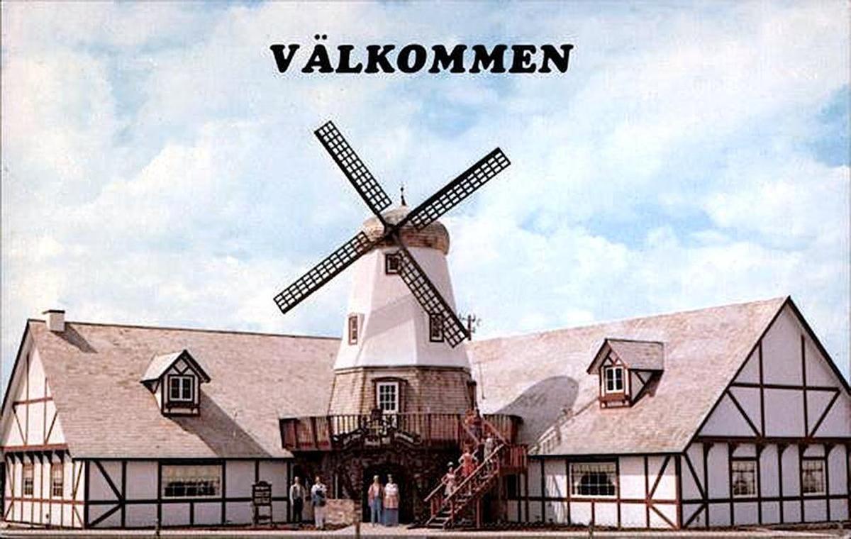 Postcard circa 1973 of Kingsburg’s Swedish Mill Restaurant.