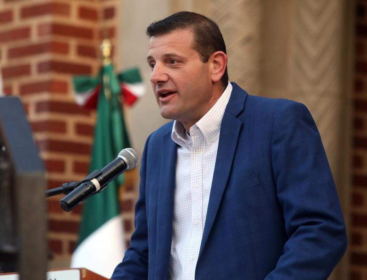 U.S. Rep. David Valadao, R-Hanford, speaks during a 2023 Mexican Independence Day celebration at Fresno City College. 