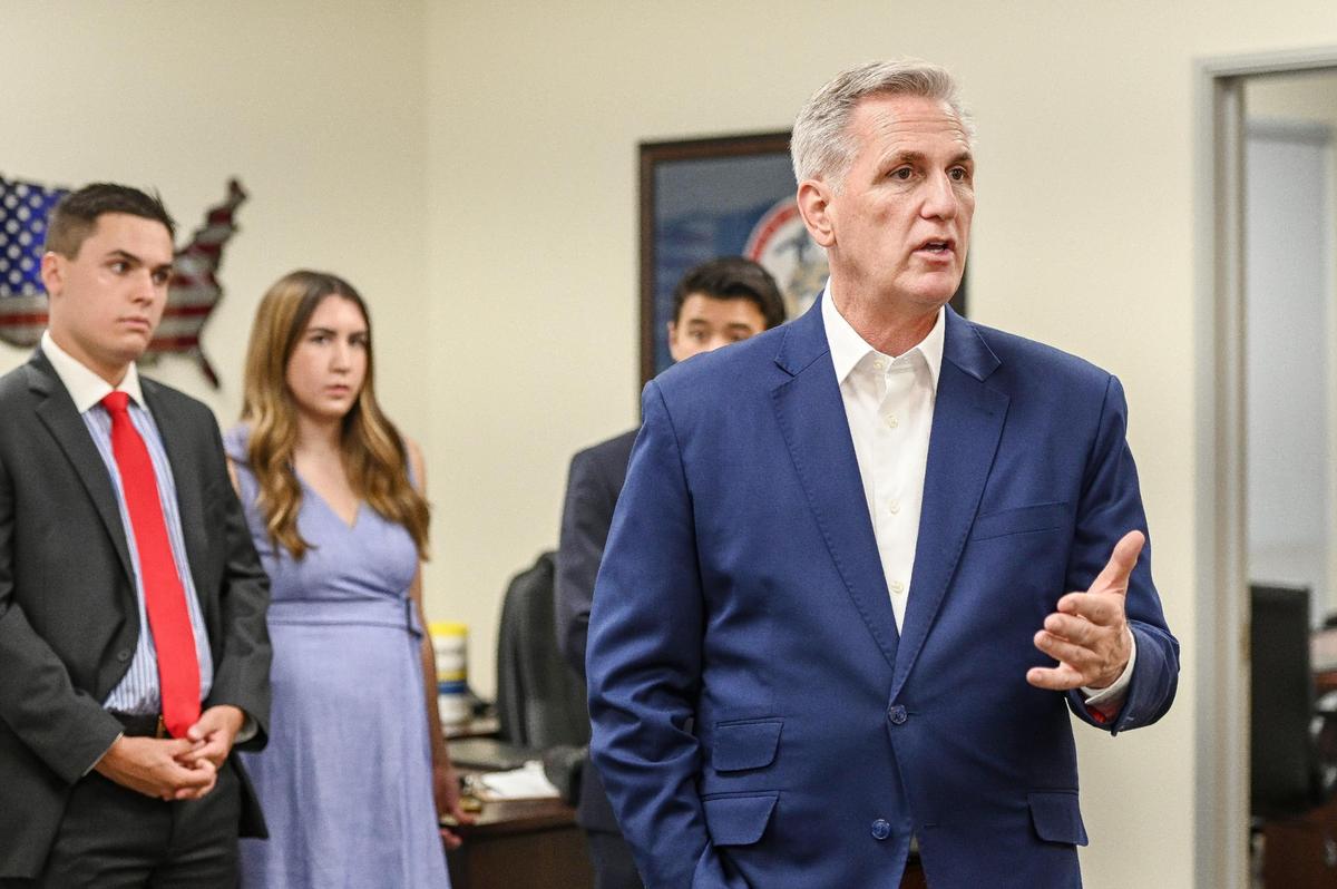 Former U.S. Congressman and Speaker of the House Kevin McCarthy talks to local leaders and VIPs during a meet-and-greet at the speaker’s Clovis office on Thursday, Aug. 3, 3023.