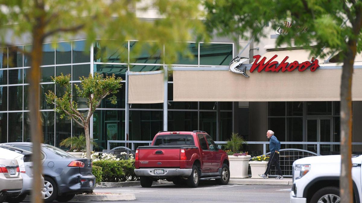 Wahoo’s Fish Taco has closed and Hummus Republic will open at the north Fresno location at Palm and Alluvial Avenues. Photographed Thursday, April 21, 2022 in Fresno.