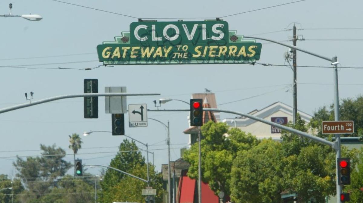 Much of the Fresno area’s growth in recent years has been in Clovis. Here is its landmark sign in Old Town.