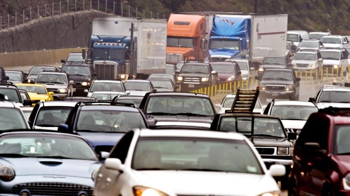 Eastbound traffic slows to a crawl in late 2010 on eastbound state Route 91 near Corona in Southern California, which has the nation’s worst traffic congestion.
