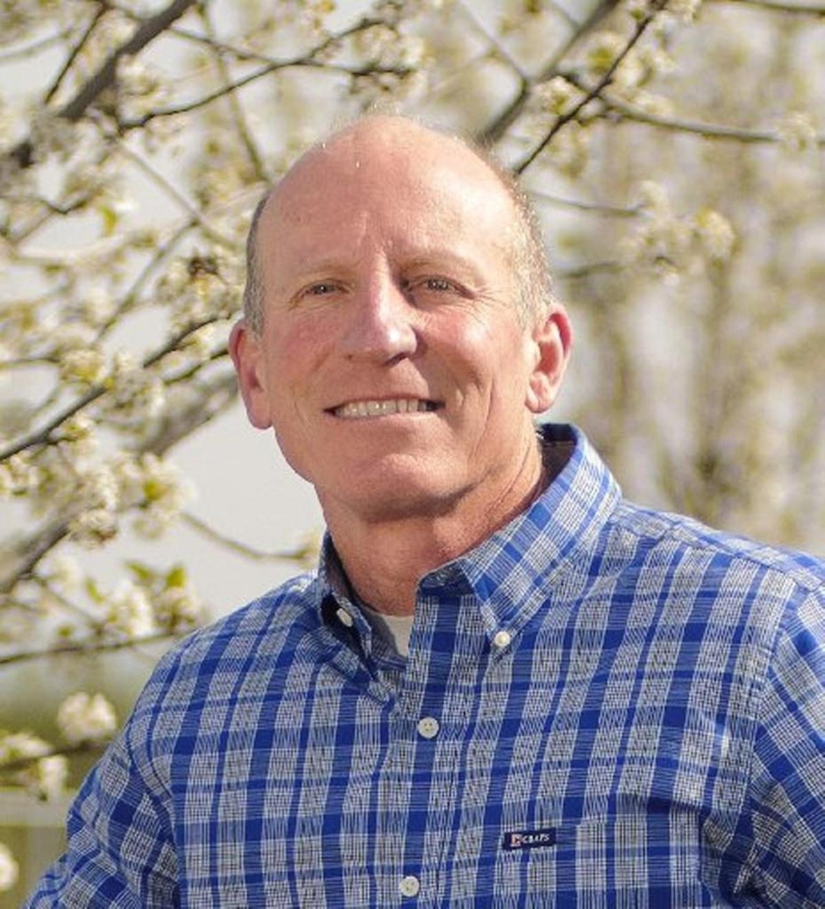 Madera County Supervisor David Rogers has earned the endorsement of his fellow supervisor Tom Wheeler in his 16th District congressional run, but could lose it over his opposotion to a proposed casino along Highway 99 north of Madera.
