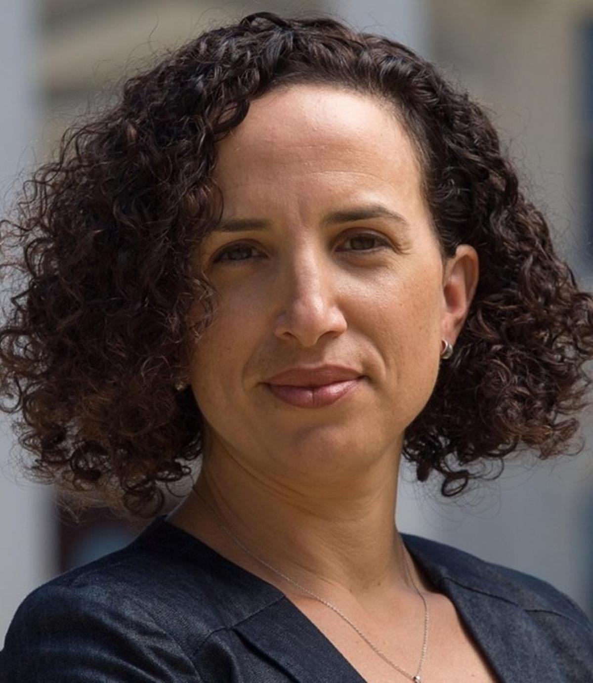 Laurel Rosenhall
