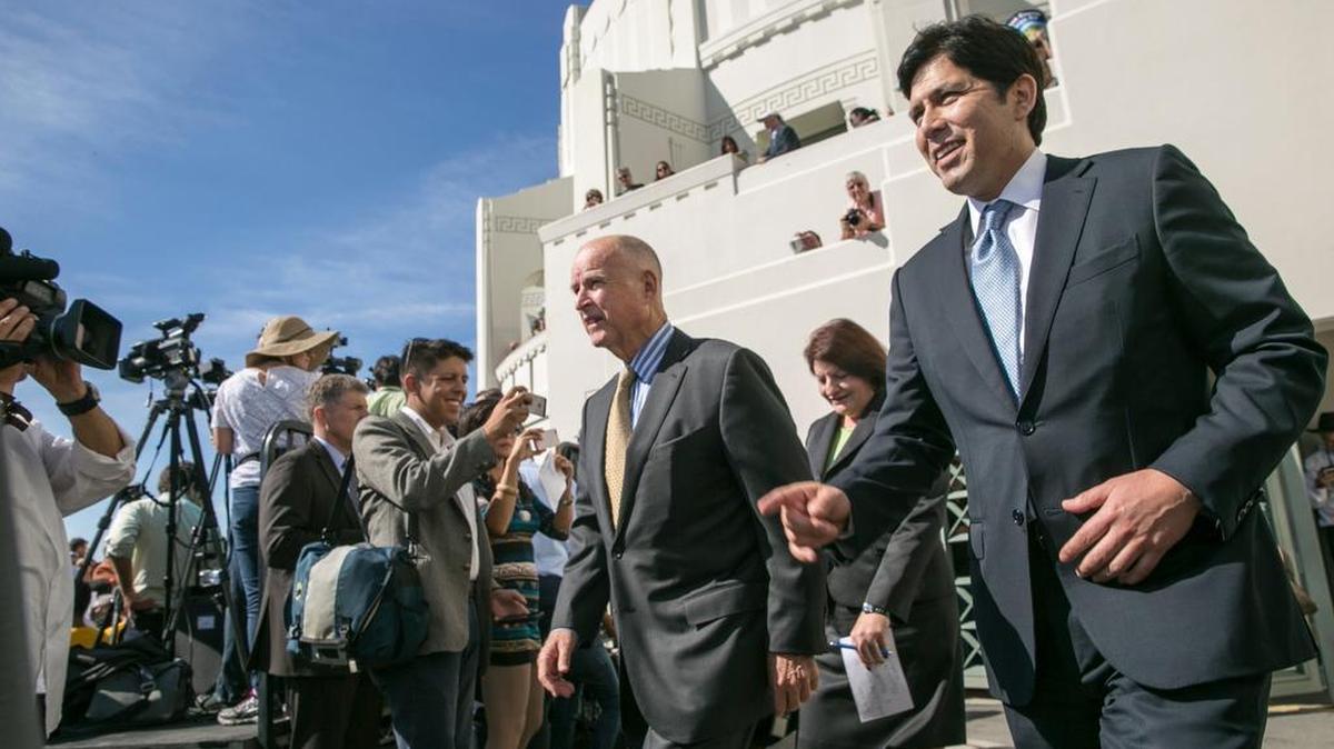 Senate President pro Tempore Kevin De Leon, D-Los Angeles, right, hopes to create end-run legislation that will prevent the new tax law from unfairly punishing Californians.