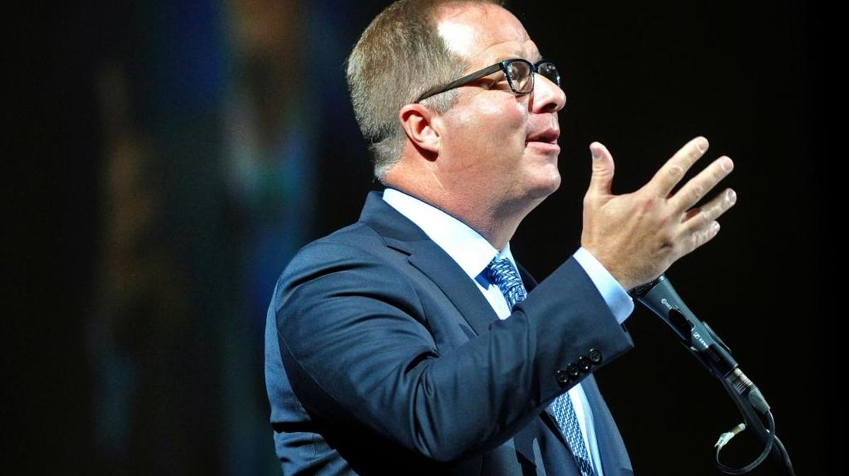 
Fresno Unified School District superintendent Michael Hanson refuses to admit the district’s leaseback financing method is a problem and needs to change.
