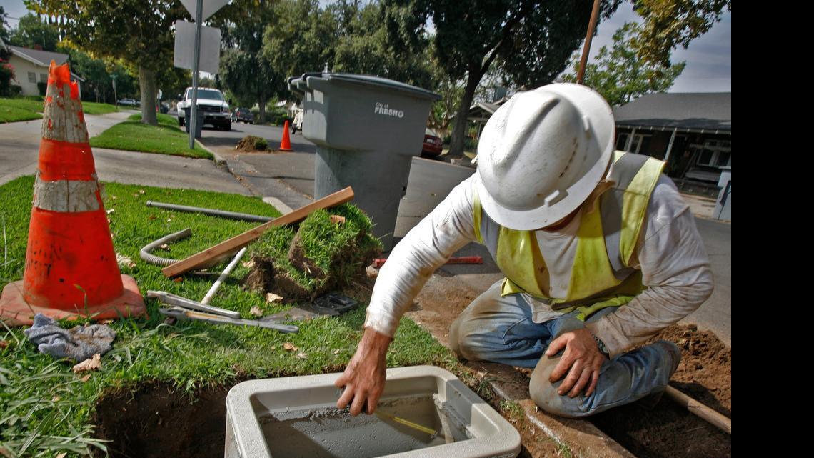 
Per capita water use in Fresno has dropped 22% since the installation of water meters.
