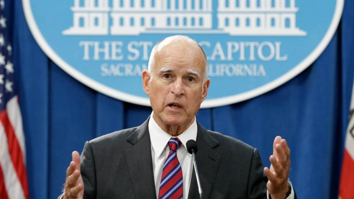 
Calif. Gov. Jerry Brown still has a chance to make progress if he sets up talks in the next legislative session. 
