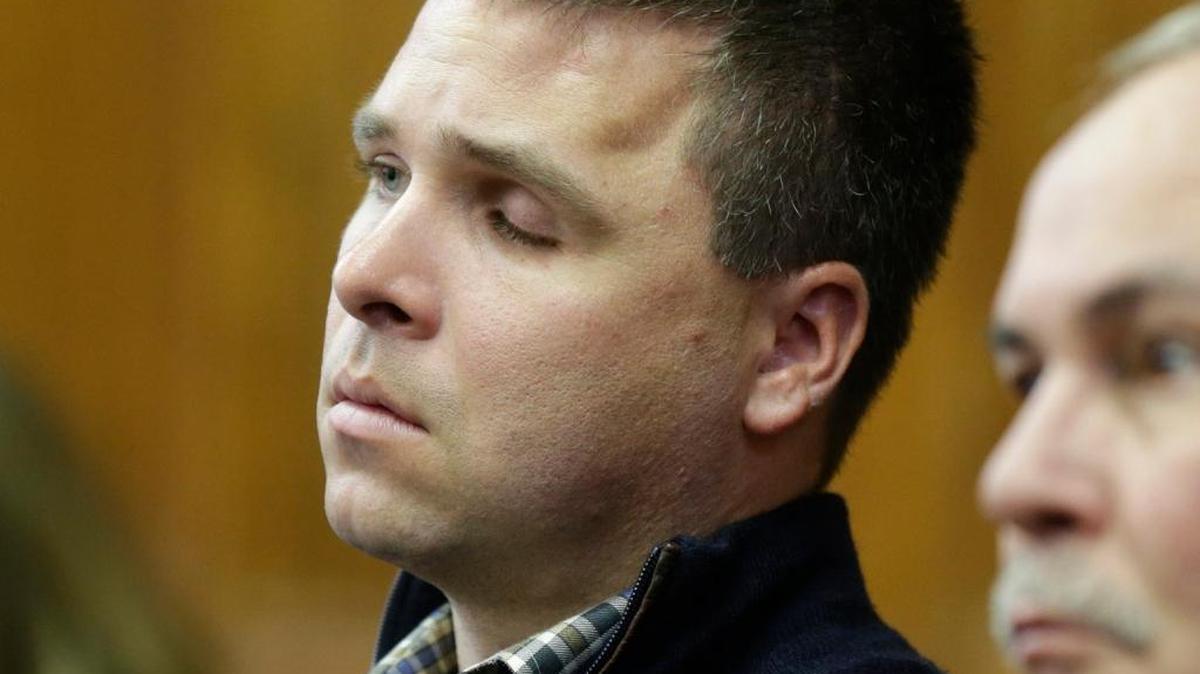 
Former Milwaukee police officer Graham Kunisch, who was shot several times, losing an eye and part of the frontal lobe of his brain, testifies Oct. 5 during the Badger Gun trial.
