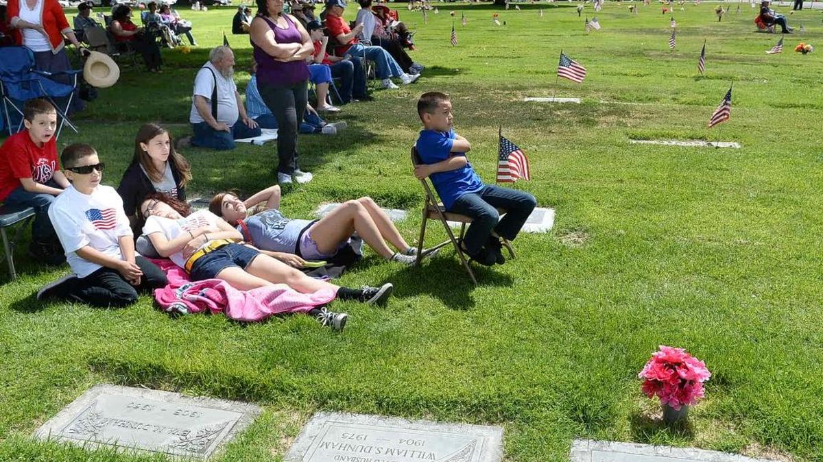 Gatherings at Fresno Memorial Gardens should be a place for quiet contemplation, not a dog park for Nerf football games, barbecues and parties, writes Cindy Lee of Fresno.