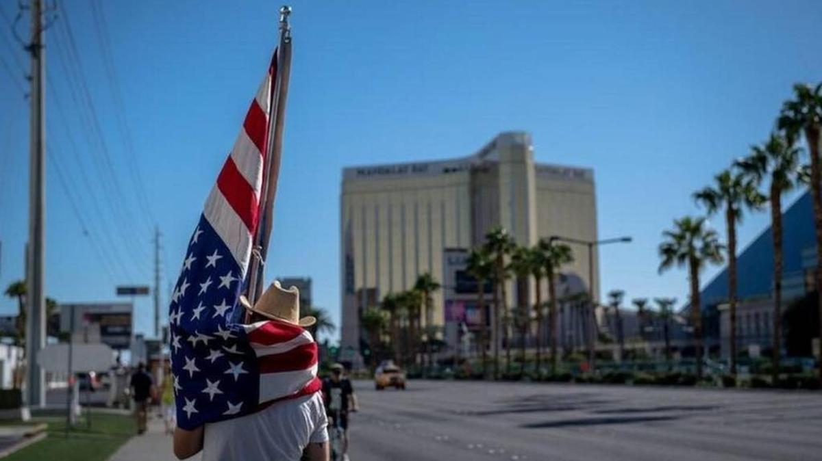 A sad morning on desolate Las Vegas strip.