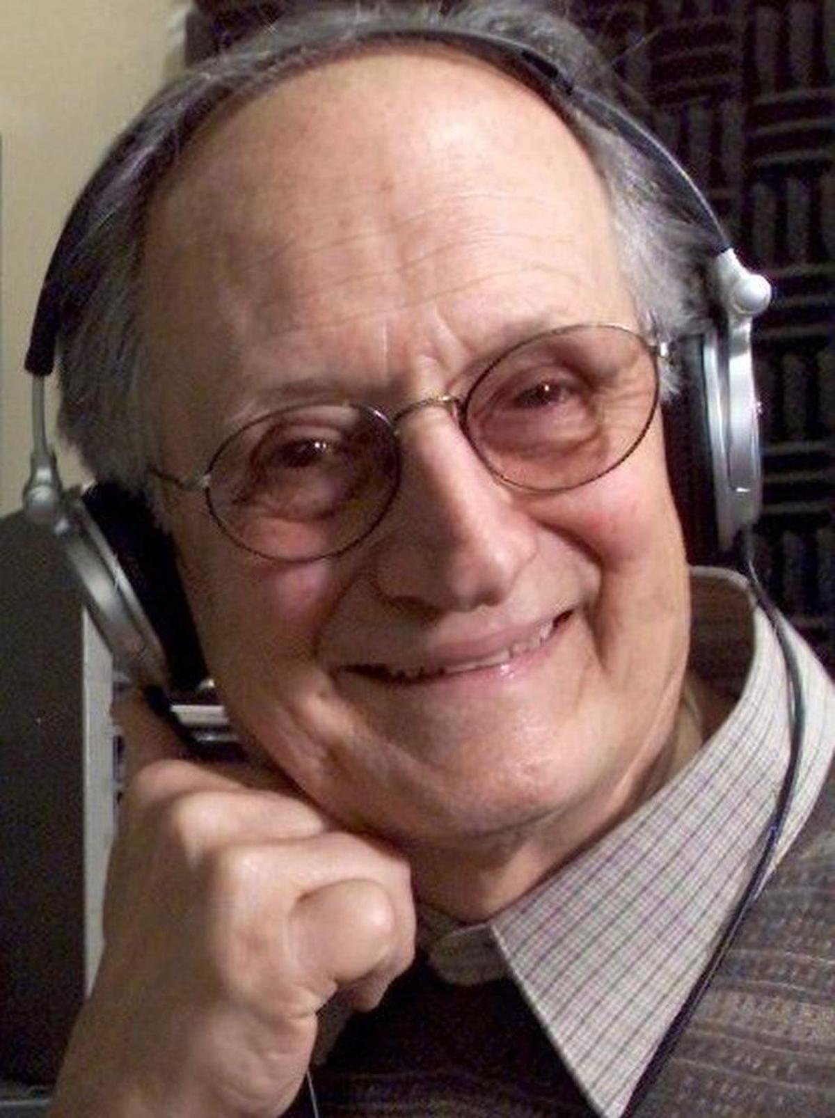 Alex Vavoulis, founder of KFCF (Fresno Free College Foundation), has been a the mike for many years, doing broadcasts of music by Greek composers.