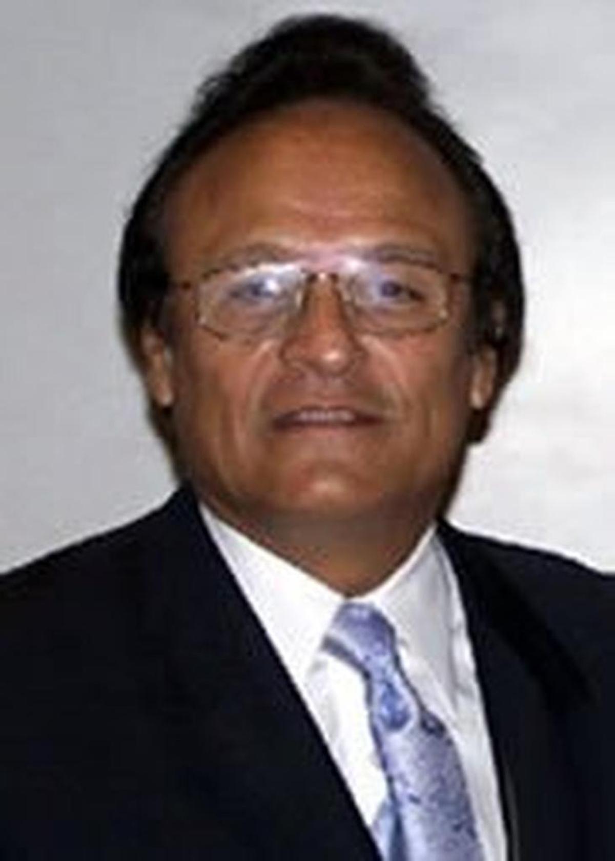 Orange Cove Mayor Victor Lopez
