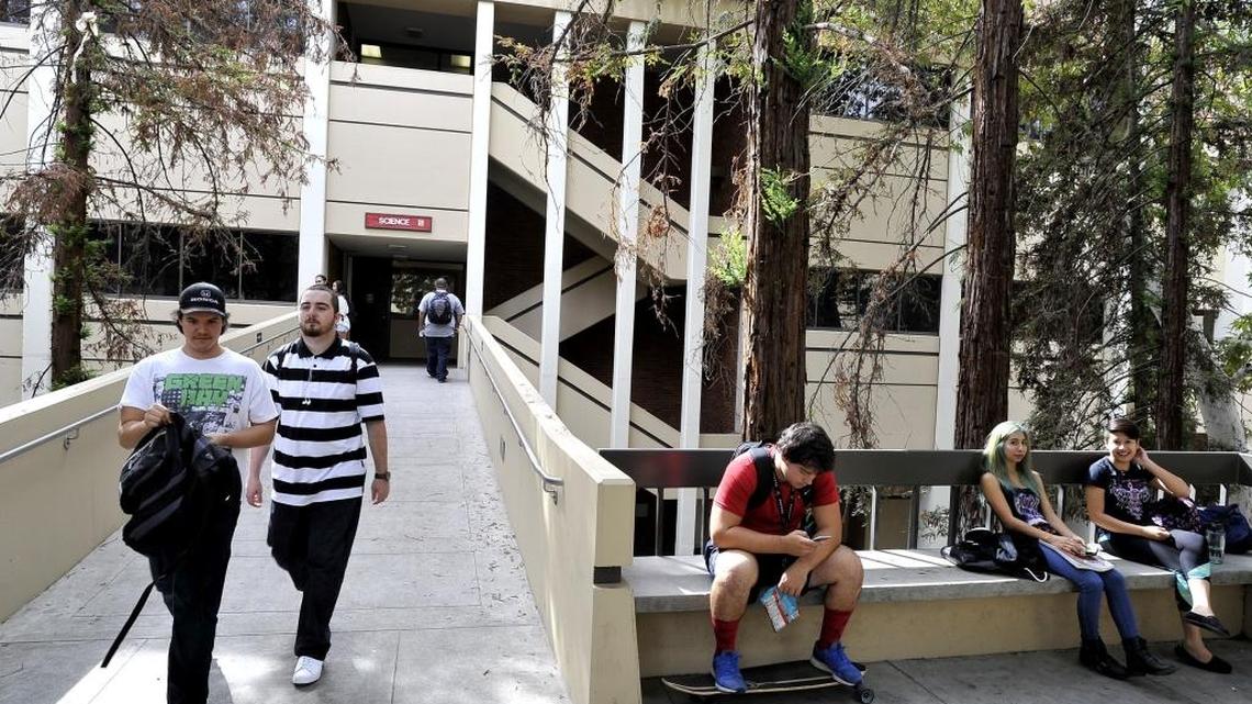 UC Merced helps launch California volunteer program to give students $10k for college