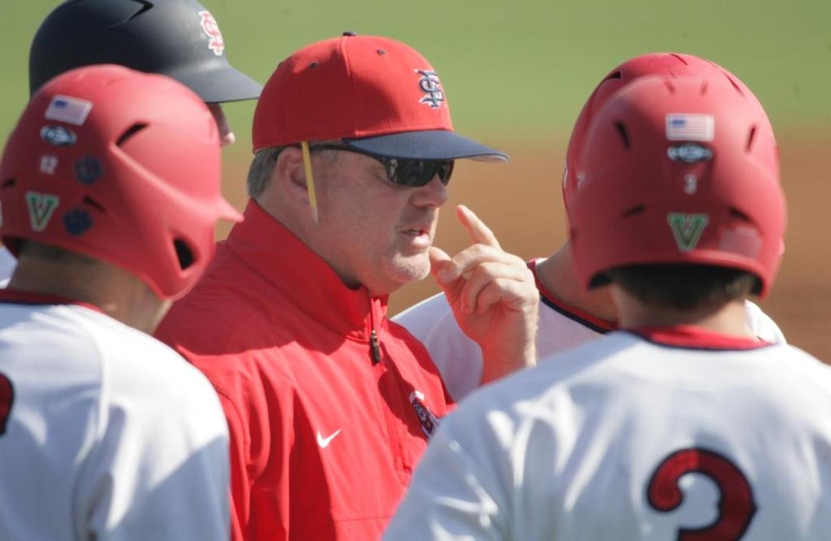 Despite the lack of recent success at the NCAA level, longtime Fresno State baseball coach Mike Batesole is expected to sign a contract extension in the near future.