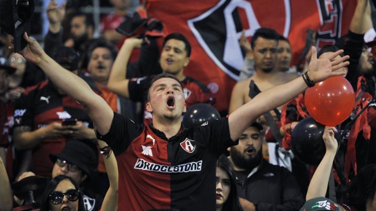 Judging by attendance levels for the semi-pro Fresno Fuego and the droves of soccer fans who turn out for matches involving Liga MX teams like the Club Atlas (above), the Fresno area could absolutely support a USL franchise, Bee sports columnist Marek Warszawski writes.