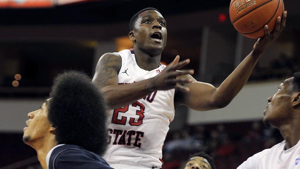 
Fresno State senior Marvelle Harris was an All-Mountain West Conference first-team selection last season, leading the Bulldogs in nearly every statistical category (16.4 points and 5.0 rebounds per game) and serving as the team’s captain.
