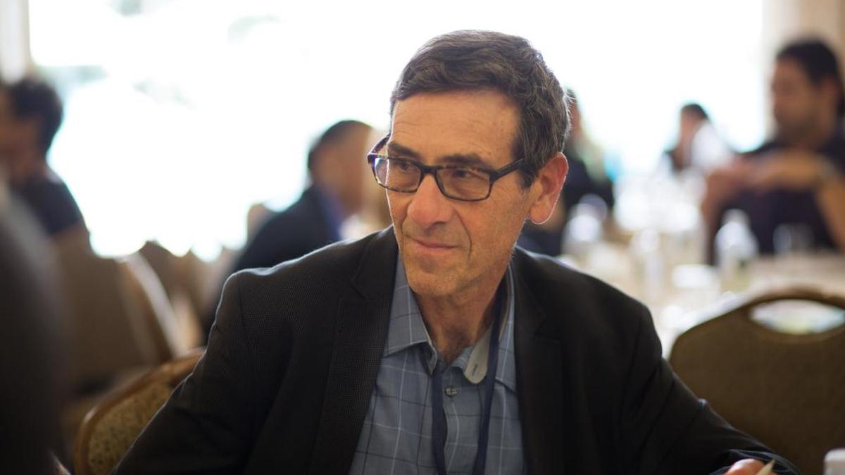 John Zweifler, M.D., of Fresno supports Medicare for All as the most equitable health care system.