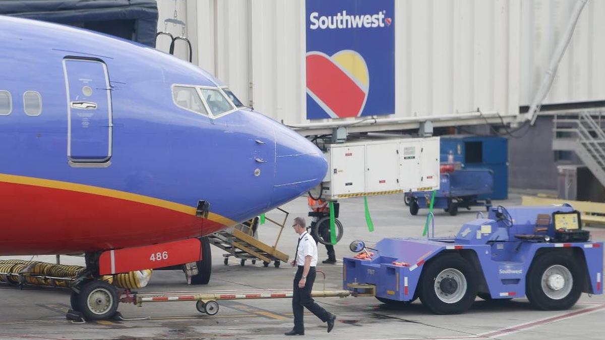 California lawmakers cut the airline industry a 10% break on property taxes after 9/11. Now the industry wants the break continued, and it wants to be able to tie county assessors up in court for years, writes Paul Dictos, assessor-recorder for Fresno County.