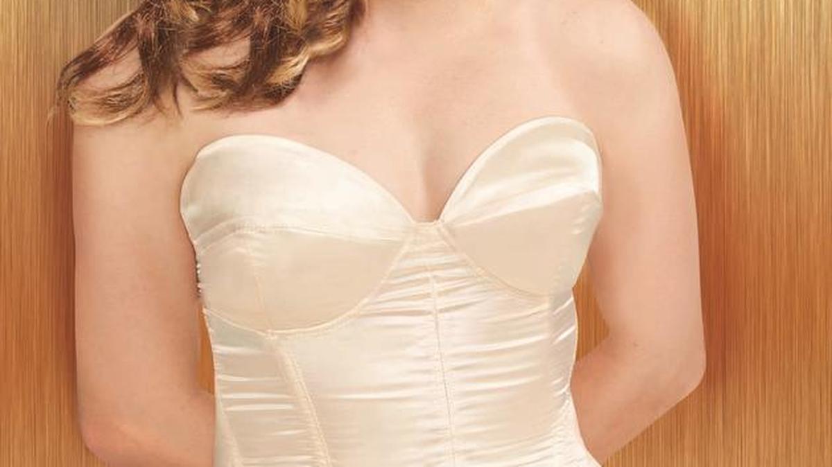 
Caitlyn’s corset and the pope costume didn’t really go together, so I decided just to buy the wig.
