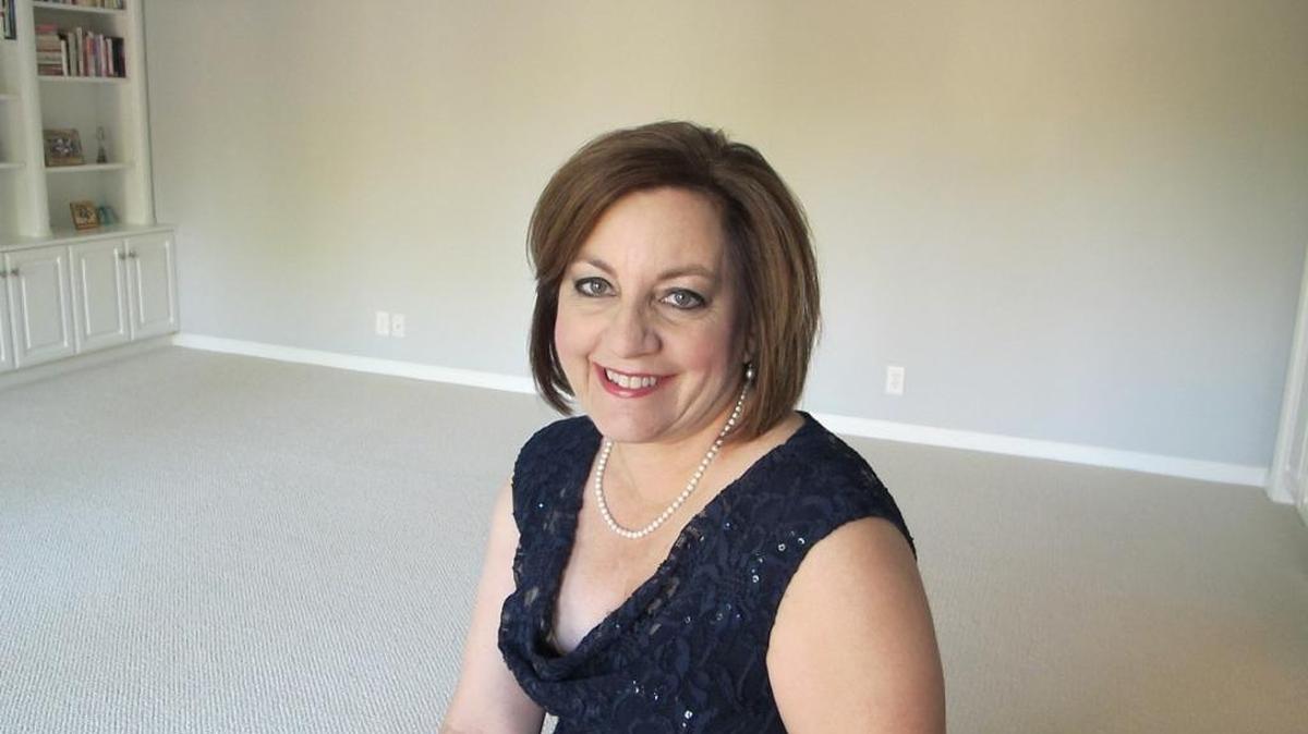 Danielle R. Shapazian