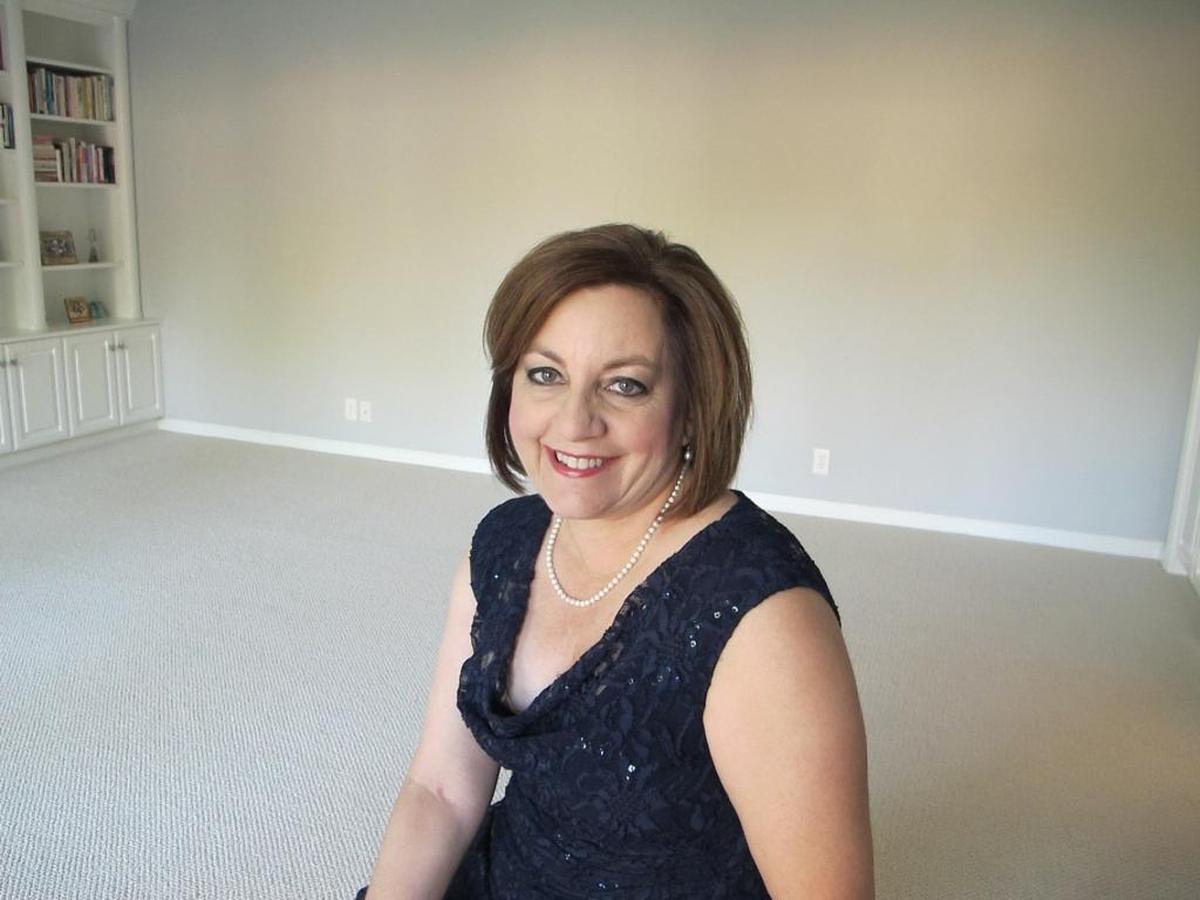 Danielle R. Shapazian
