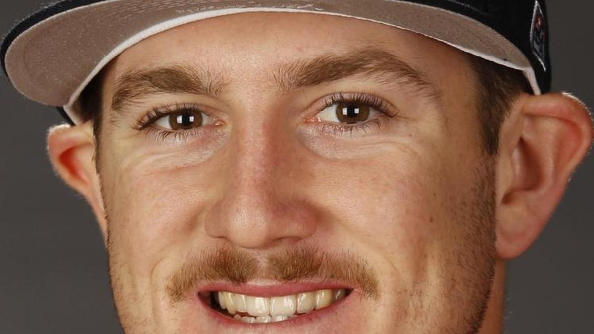 Fresno State junior outfielder Austin Guibor tied a career high with three hits in game 1 and homered and drove in three in game 2 as the Bulldogs swept Air Force on Saturday.