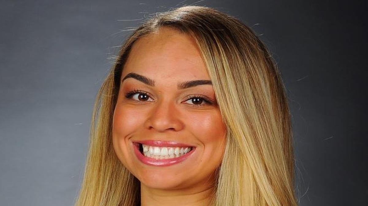 Fresno State junior outfielder and Mountain West Player of the Year Kierra Willis says the Bulldogs are in a comfortable place heading into the Los Angeles Regional. The Bulldogs will face Cal State Fullerton at 3 p.m. Friday at Easton Stadium.