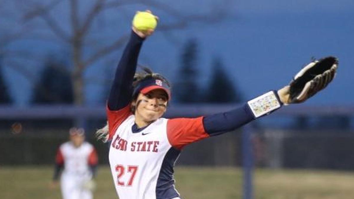 Fresno State sophomore Kamalani Dung won eight of nine decisions down the stretch as the Bulldogs worked their way to a NCAA Tournament berth. The Bulldogs will play Michigan on Friday, May 19, 2017, in the Seattle Regional.