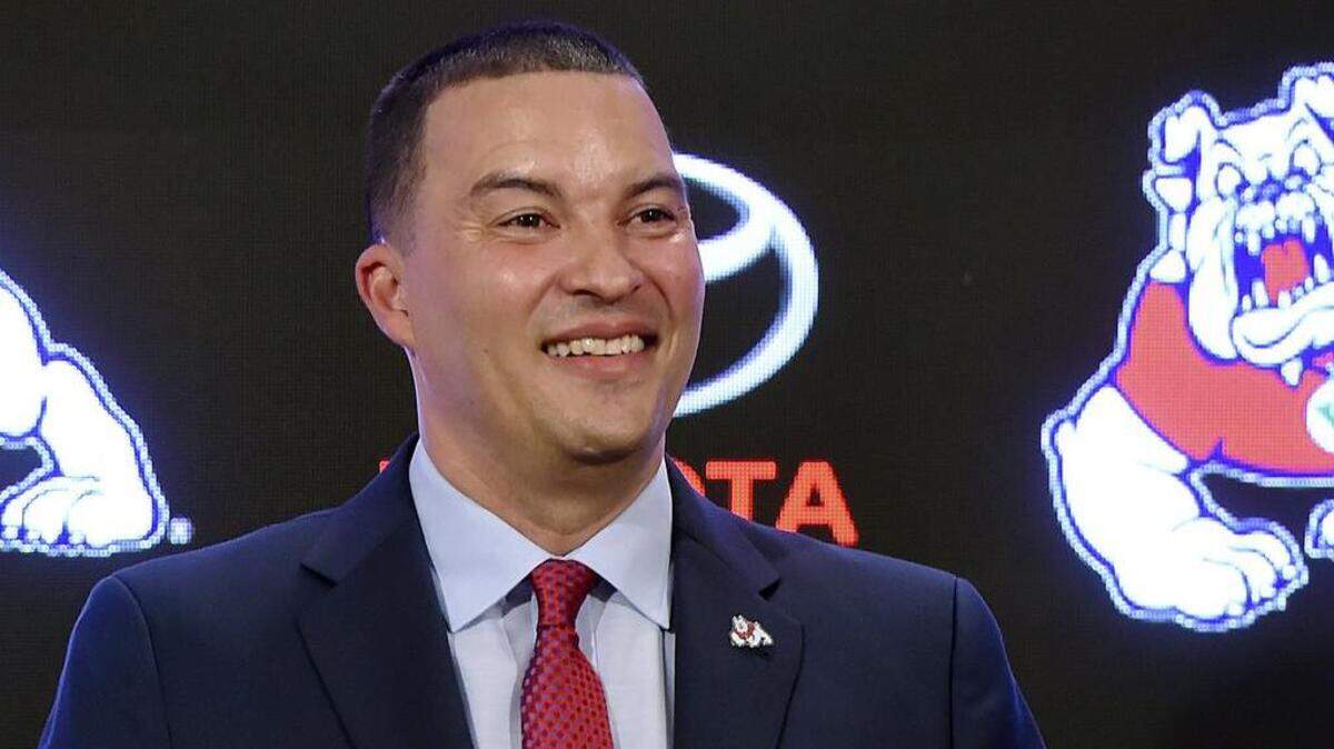 Fresno State coach Justin Hutson landed a commitment from 6-foot-9 Orlando Robinson from the Middlebrooks Academy in Los Angeles, who also had offers from Oregon State, Georgia Tech and Boise State. The Bulldogs have a seven-game stretch of home games at the Save Mart Center in their 2018-’19 schedule, and open Nov. 6 against Alaska-Anchorage.