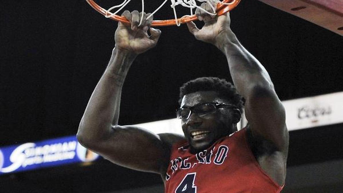 Fresno State senior Karachi Edo, who was ineligible for the fall semester after not meeting NCAA continuing eligibility standards, is expected to rejoin the Bulldogs’ starting lineup for the Mountain West opener on Wednesday at New Mexico.