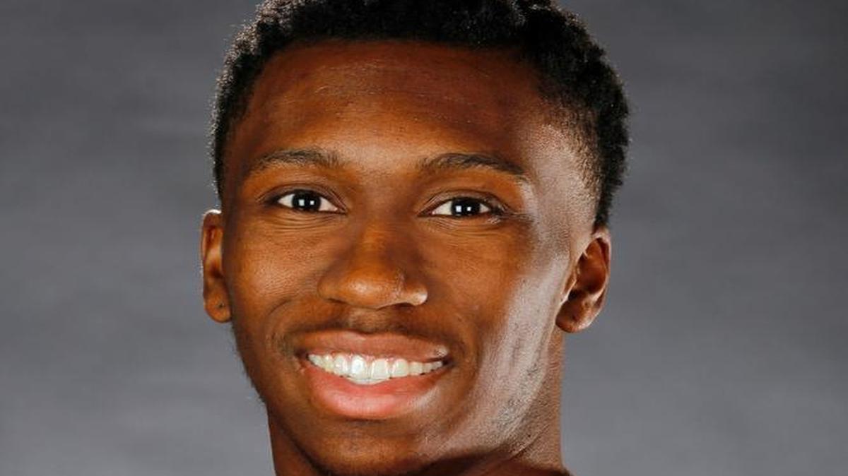 Fresno State’s Jaron Hopkins hit 9 of 18 shots while scoring 23 points in the Bulldogs’ 83-64 win over Lamar.