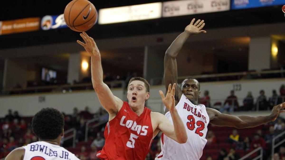 Fresno State forward Nate Grimes (32) came off the bench to hit eight of 11 shots and score a career-high 20 points in the Bulldogs’ 80-62 victory at Wyoming on Saturday, Feb. 3, 2018. Grimes also had 12 rebounds, two steals and one assist for the Bulldogs, who allowed the Cowboys to hit just 35.8 percent of their shots.
