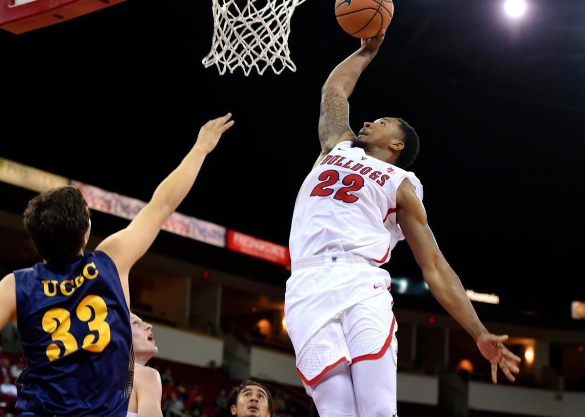 Fresno State forward Ray Bowles Jr., a graduate transfer from Pacific, hit 8 of 12 shots in scoring 21 points for the Bulldogs in a 79-73 victory over George Mason at the Cancun Challenge on Wednesday, Nov. 22, 2017. Bowles, seen here in an earlier game against UC Santa Cruz, had hit just 32.1 percent of his shots in his first four games.
