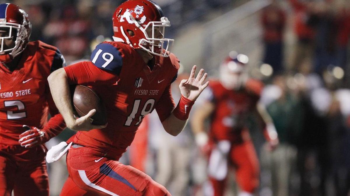 Fresno State’s Kilton Anderson runs for a touchdown against Colorado State during the first half of an NCAA college football game in Fresno, Calif., Saturday, Nov. 28, 2015.
