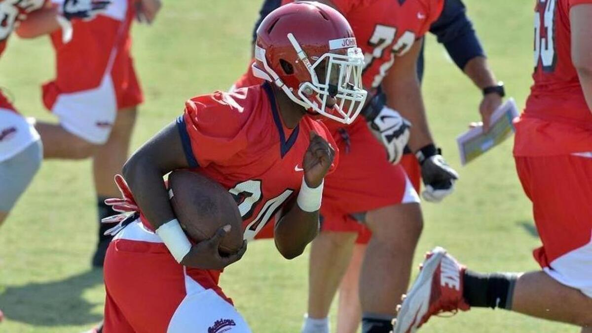 Saevion Johnson is among a deep group of Fresno State running backs looking to break out in spring 2017. He broke off some nice runs in a 70-plus-play scrimmage Friday, April 7, 2017. After a week off spring break, the Bulldogs will return to work for the final eight days of drills Monday, April 17.