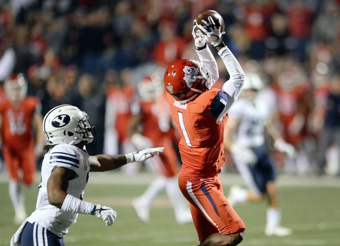 Fresno State wideout Jamire Jordan (1) catches a 50-yard pass last season against BYU. The Bulldogs’ senior could be the best answer to a kickoff return team that  has averaged just 13.8 yards on four returns.