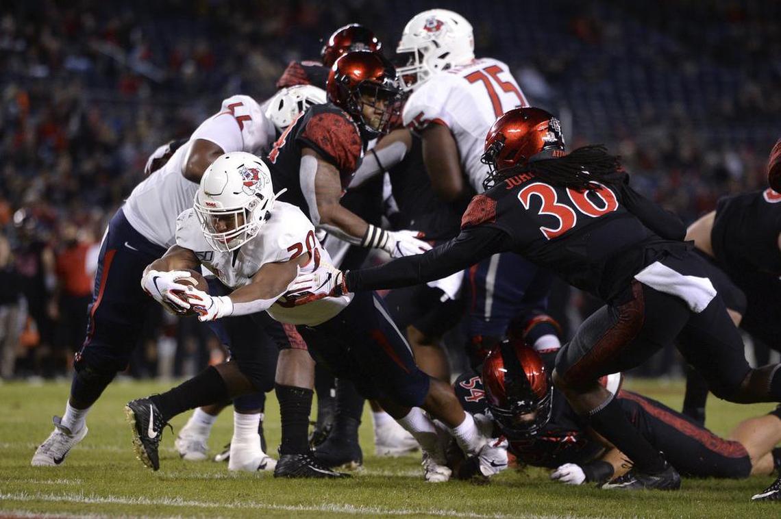 Senior-to-be Ronnie Rivers, scoring at San Diego State, was Fresno State’s leading rusher (899 yards) and scorer (16 touchdowns) in 2019.