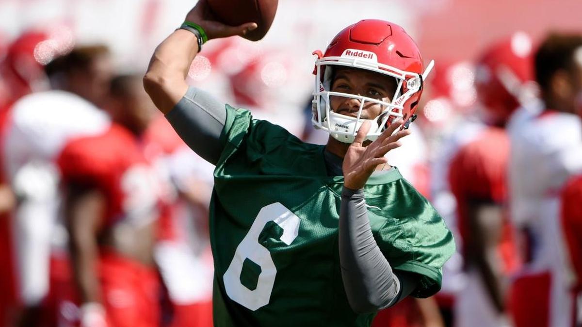 Fresno State quarterback Marcus McMaryion, a graduate transfer from Oregon State, is getting a crash course in the Bulldogs’ offense. McMaryion, a former Dinuba High standout, is expected to get some reps in practice on Tuesday.