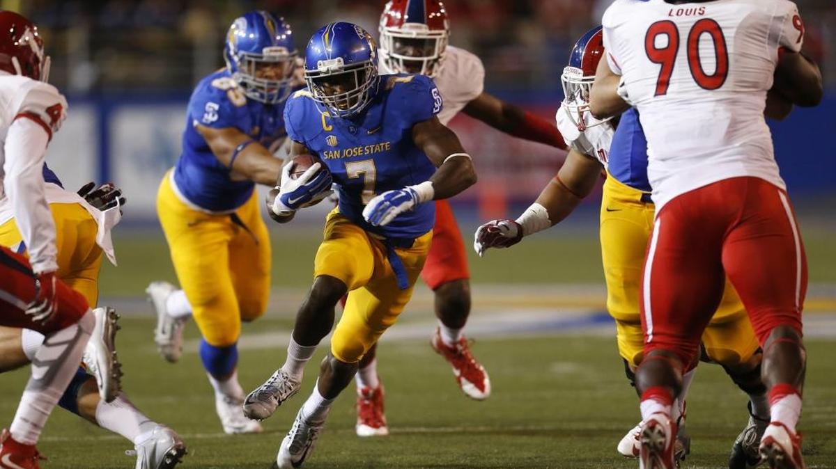 
San Jose State’s Tyler Ervin shredded the Fresno State defense for 300 yards on the ground in Saturday’s 49-23 victory over the Bulldogs and provided a blueprint for success for Fresno State’s upcoming opponents.
