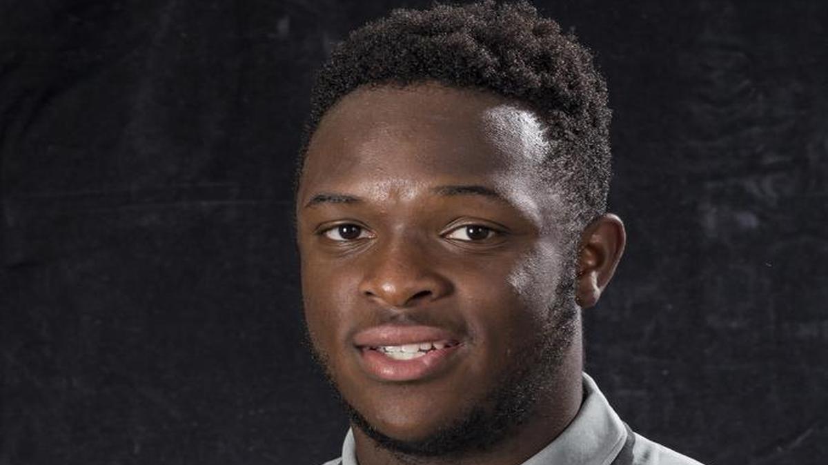 Fresno State redshirt freshman Nick Aibuedefe – moved to offensive tackle from defensive end in fall camp – has made a positive impression this season. A walk-on from Sacramento, Aibuedefe had never played the offensive line before making the switch.