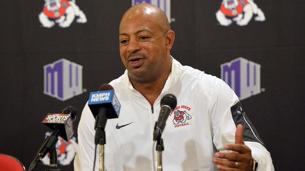 New Fresno State defensive coordinator Lorenzo Ward started his coaching career as a graduate assistant at his alma mater, Alabama, in 1991. “I’m a quick learner and I’ve been blessed to coach this game – I think going into my 25th or 26th season – and some of the knowledge that I’ve gained from the places I’ve been and technique that was taught I think could possibly help these young men be better players,” he says going into his first spring practices with the Bulldogs.