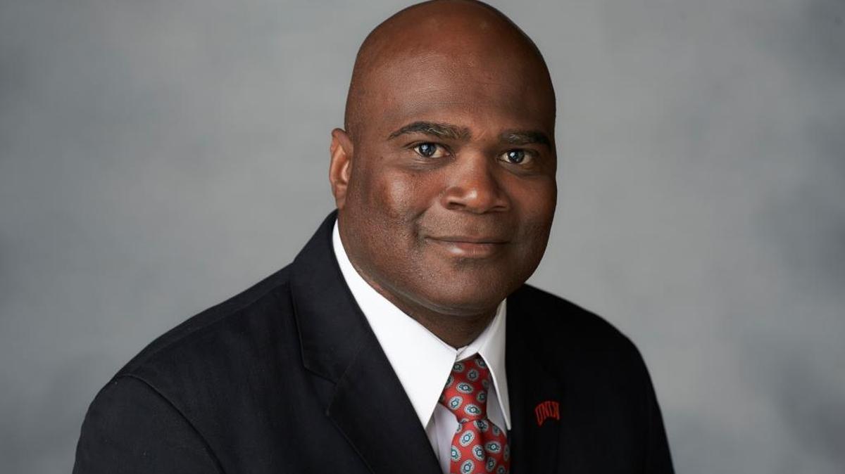 J.D. Williams is the new Fresno State defensive backs coach. He coached cornerbacks at UNLV from 2015-16, with past stops including Georgia State, Utah, Washington, Cal, San Jose State, Cal Poly and Fresno State, where he also played cornerback from 1986-89.