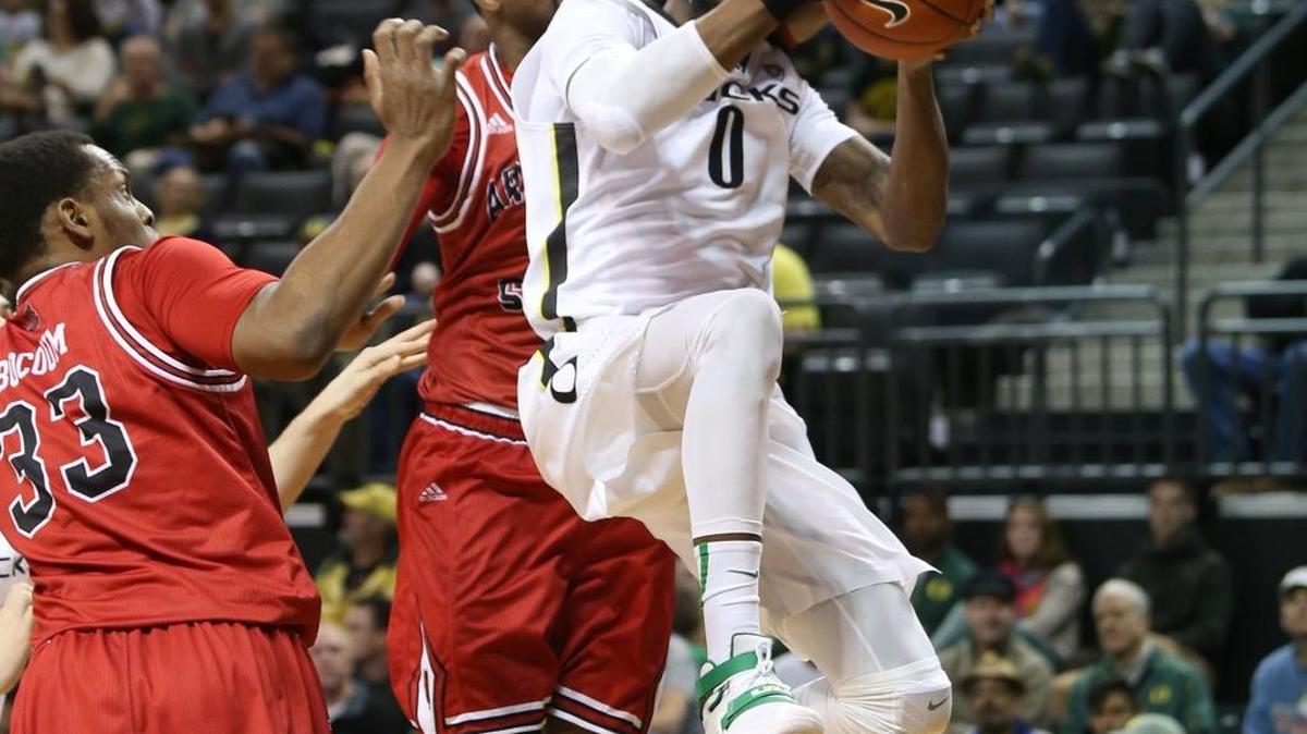 Oregon’s Dwayne Benjamin is one of several playmakers for the No. 21 Ducks, who have five players averaging at least 12 points a game this season. Oregon hosts Fresno State on Monday night.
