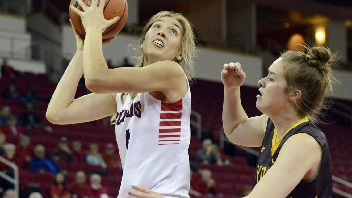 Fresno State’s Bego Faz Davalos and the No. 2 seed Bulldogs will face No. 7 Utah State in the Mountain West quarterfinals at 6 p.m. Tuesday. The Aggies rolled past Nevada in the first round Monday.