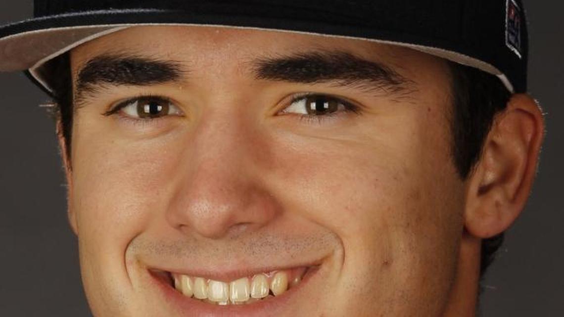 Fresno State freshman Zach Ashford singled home the first run in the Bulldogs’ four-run eighth, but they could not hold the lead in the ninth and wound up losing in 11 at Sacramento State on Wednesday night.