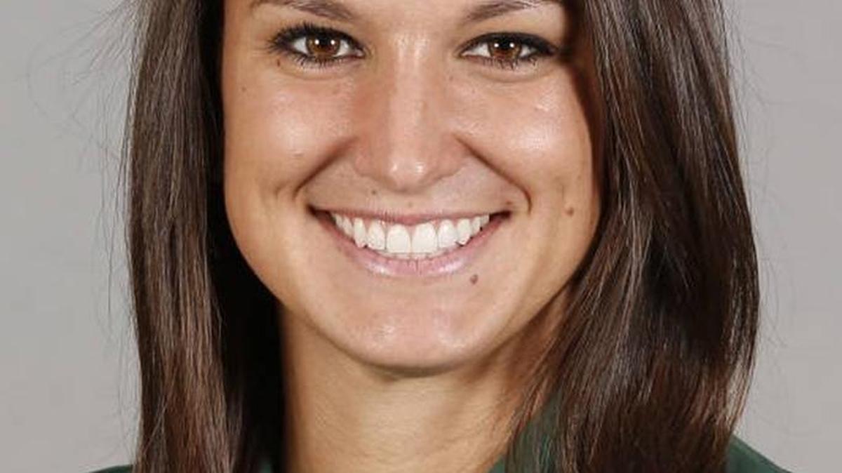 Jenna Prandini ran to a fourth-place finish in the women’s 200-meter final of Saturday’s Prefontaine Classic in Eugene, Oregon. It was Prandini’s first race as a pro on her college track, returning to race at Hayward Field for the first time since winning last year’s U.S. title in a personal-best 22.20 seconds.