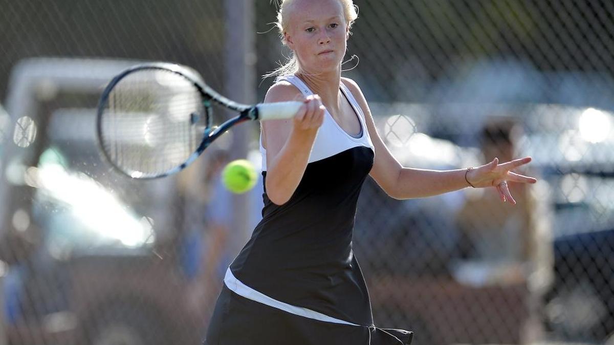 Clovis West’s Janie Ellis is the top seed in singles for the Central Section individual girls tennis tournament, which is set for Friday and Saturday at Redwood High in Visalia.