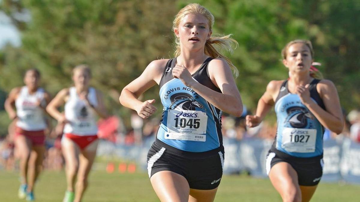 
Clovis North’s Lauren Moffett, who will be one of the top runners in the Championship Division of Saturday’s Asics Clovis Invitational cross country meet at Woodward Park, won the Central Section Division I title, placed eighth in the state and was named The Bee’s girls Runner of the Year in 2014.
